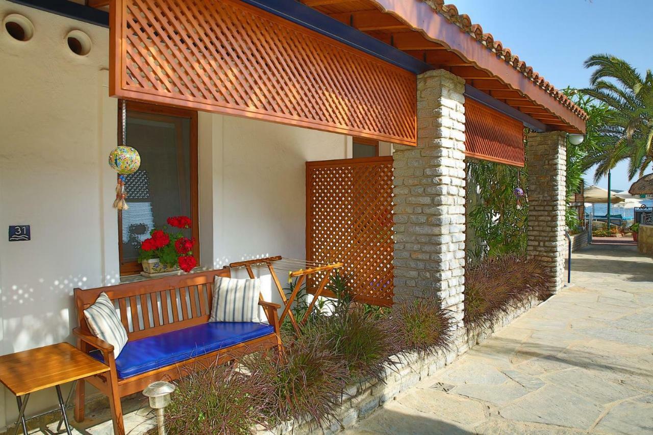 Uzhan Beach Hotel Bitez Bagian luar foto
